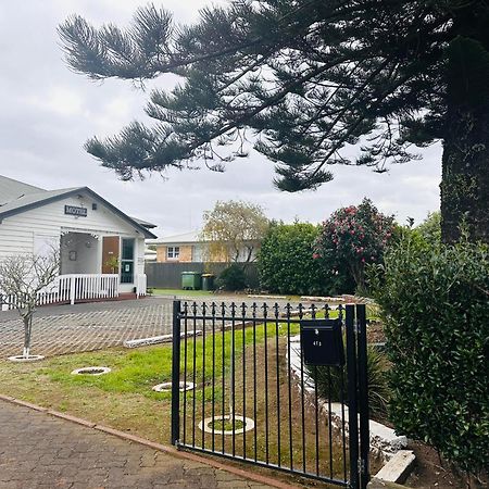 Harrison Motel Papatoetoe Окленд Экстерьер фото